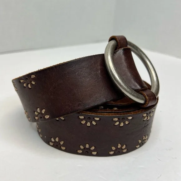 Aeropostale Womens Brown Leather Cinch Belt-40” long x 1.5” tall Sz Medium Super - Picture 2 of 7